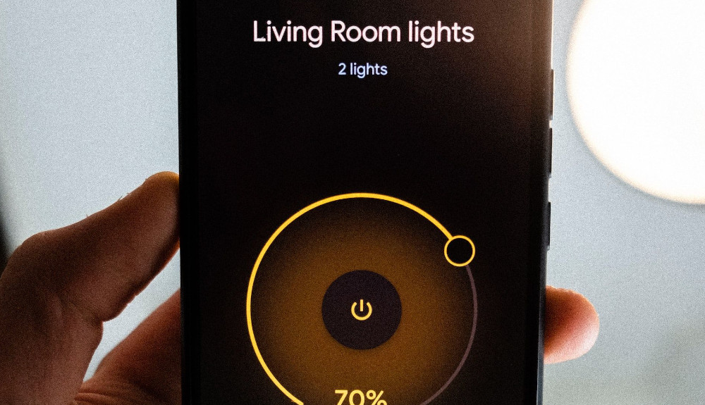 The Best Smart Light Switch UK. Why You Need One. Top 5 picks.